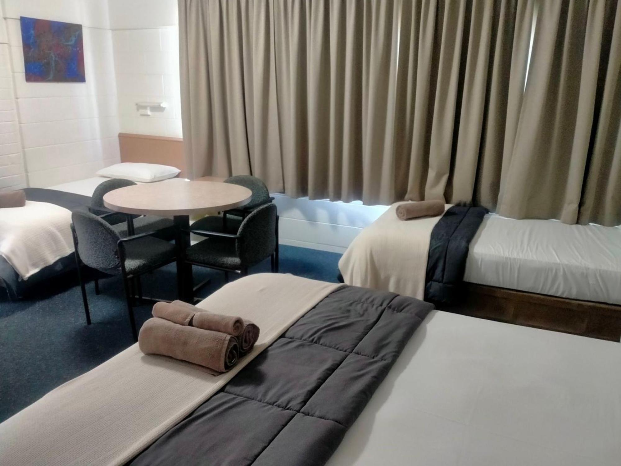 Oakey Motel 외부 사진