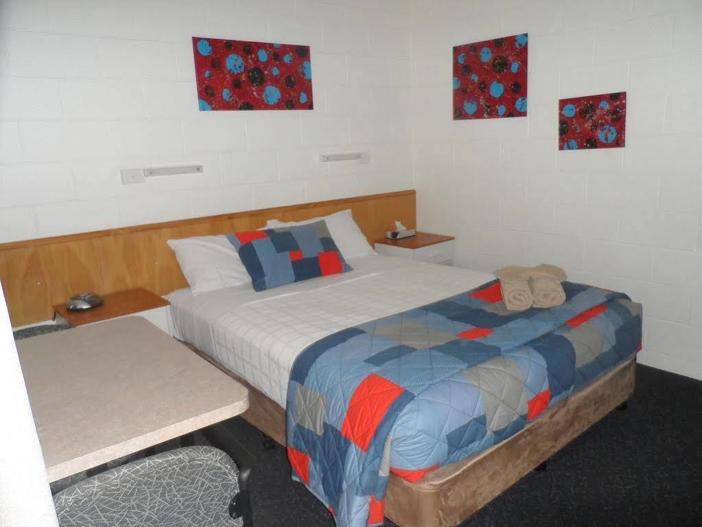 Oakey Motel 외부 사진